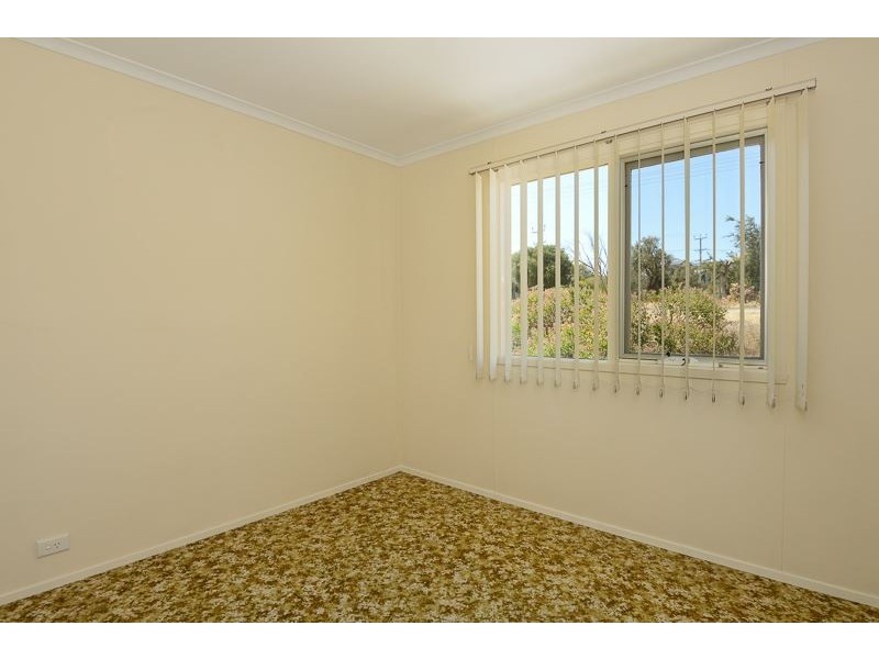 4 Barton Street, Port Elliot SA 5212