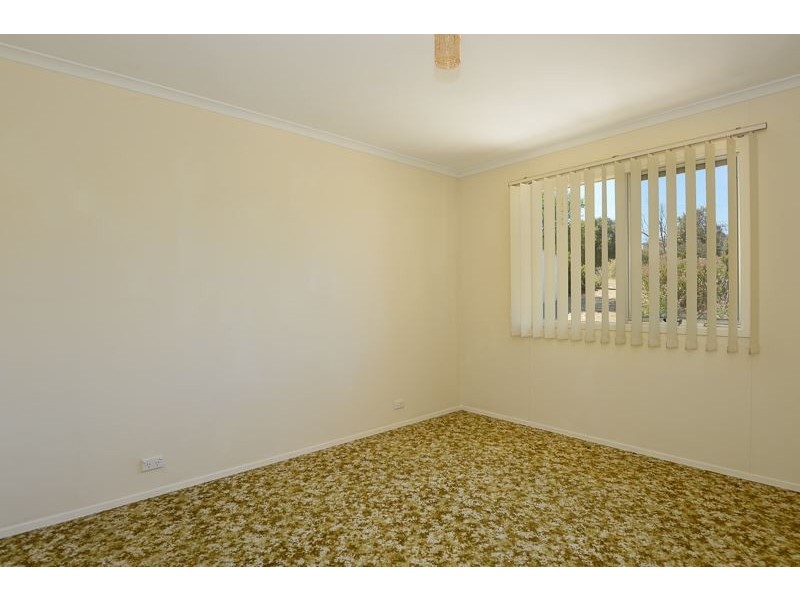 4 Barton Street, Port Elliot SA 5212