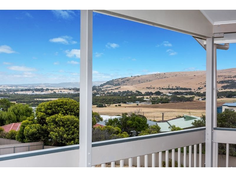 9 England Avenue, Port Elliot SA 5212