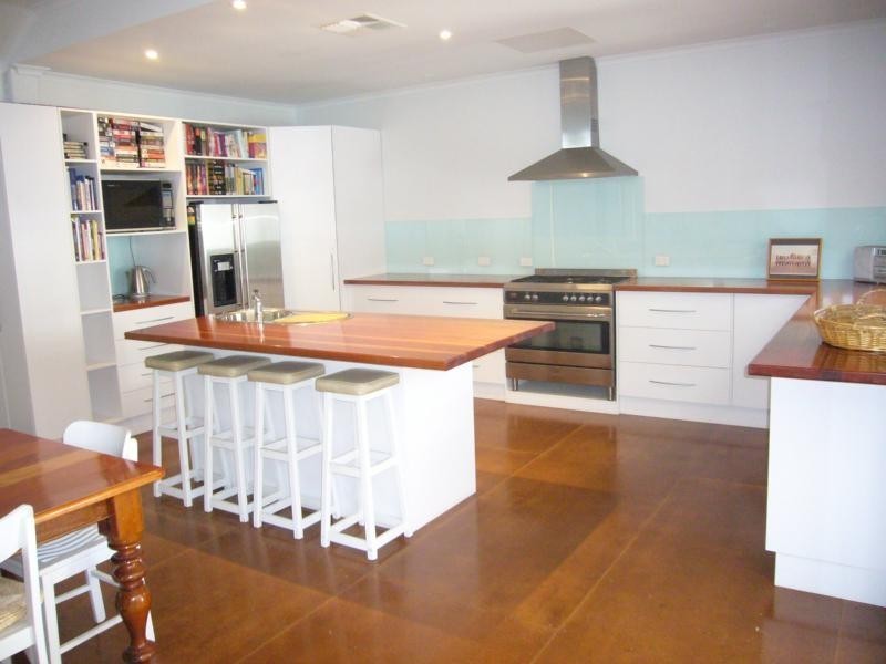 160 Surfers Parade, Middleton SA 5213