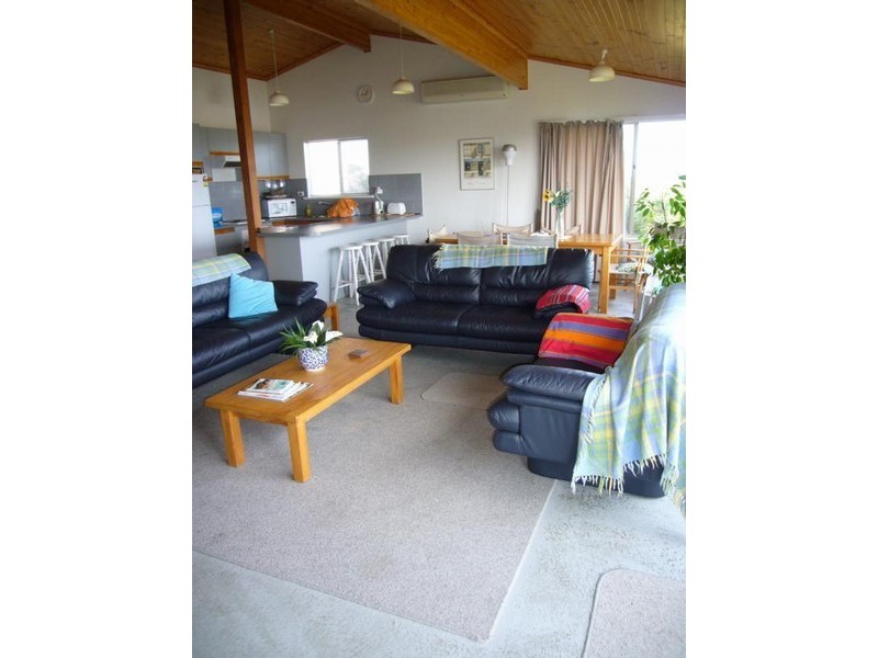 2 St Lukes Street, Port Elliot SA 5212
