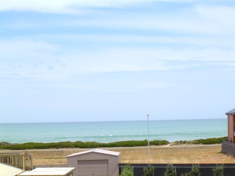 12 Glen Allen Road, Middleton SA 5213