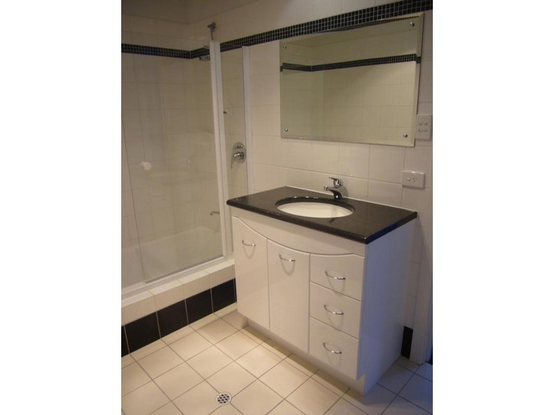 5A Esplanade, Victor Harbor SA 5211