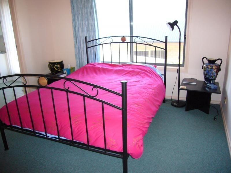 5 Southern Right Crescent, Encounter Bay SA 5211