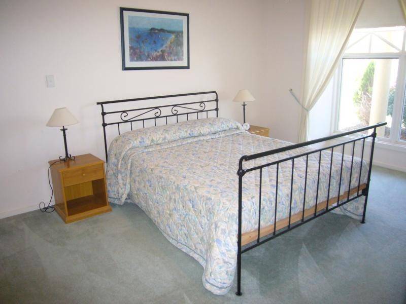 6 John Pirie Court, Mccracken SA 5211