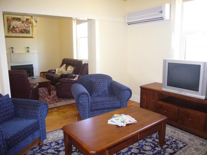 46 North Terrace, Port Elliot SA 5212