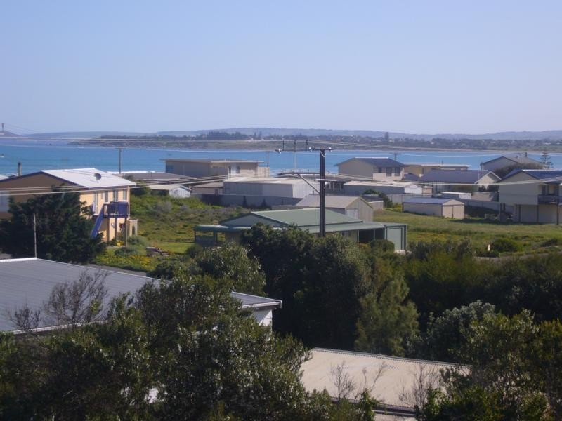 19 Hero Avenue, Middleton SA 5213