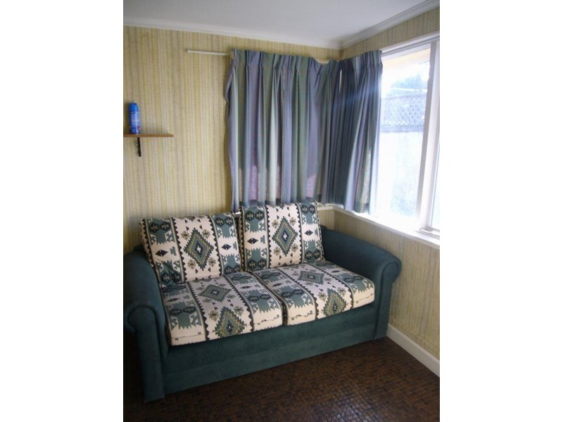 24 Petrel Avenue, Encounter Bay SA 5211