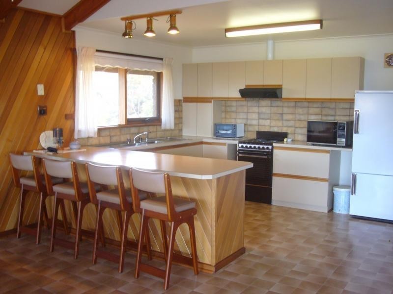 4 Snug Court, Encounter Bay SA 5211