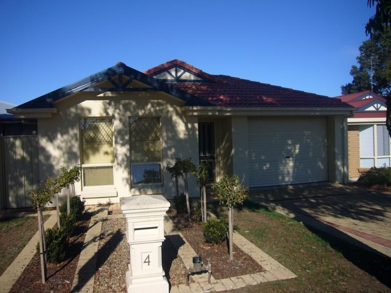 4 Africaine Drive, Mccracken SA 5211