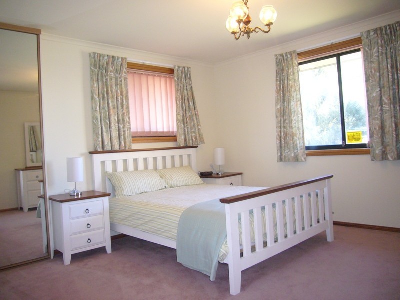 55 Rapid Drive, Victor Harbor SA 5211