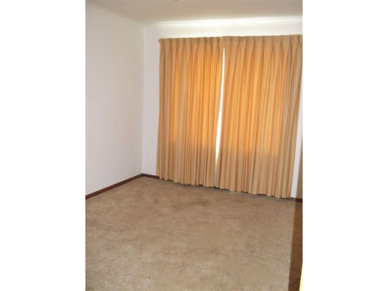 17 Passatt Street, Encounter Bay SA 5211