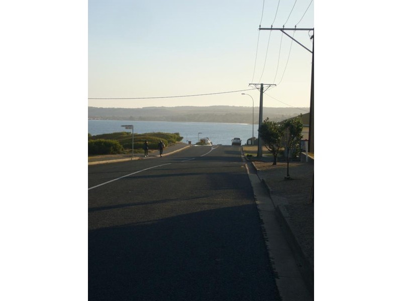 2 MerillI Place, Port Elliot SA 5212