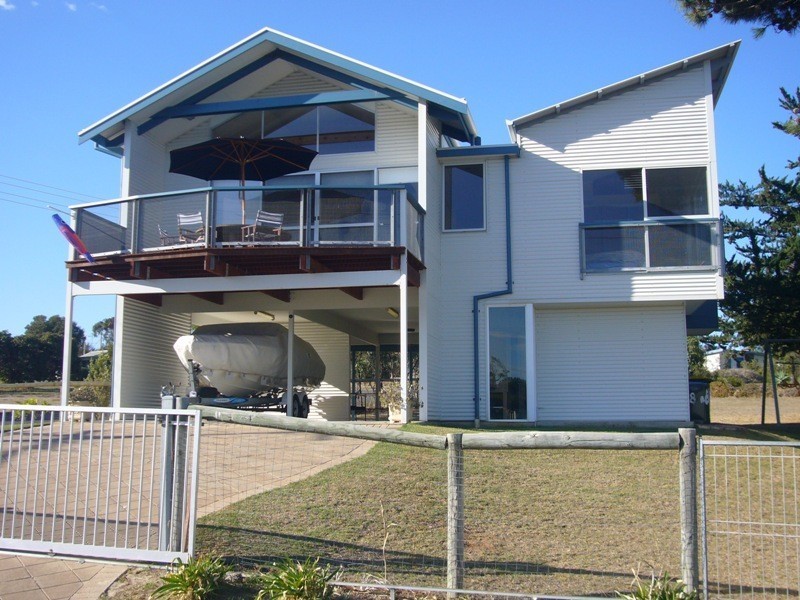 8 Millewa Terrace, Hayborough SA 5211