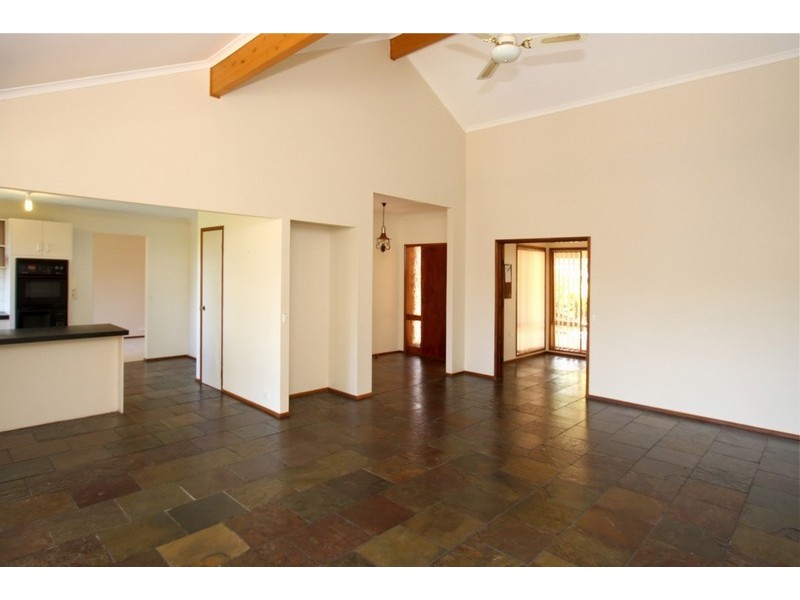 12 Vincent Boulevard, Flagstaff Hill SA 5159