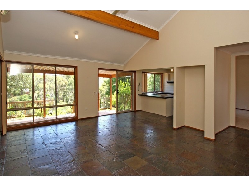 12 Vincent Boulevard, Flagstaff Hill SA 5159