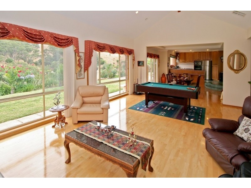 43 Ironbark Avenue, Flagstaff Hill SA 5159