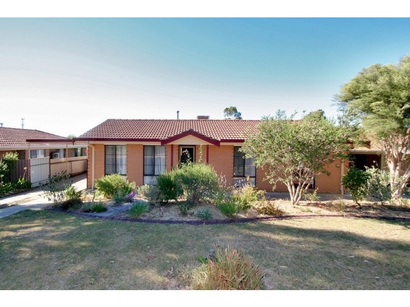 5 Serenade Crescent, Aberfoyle Park SA 5159