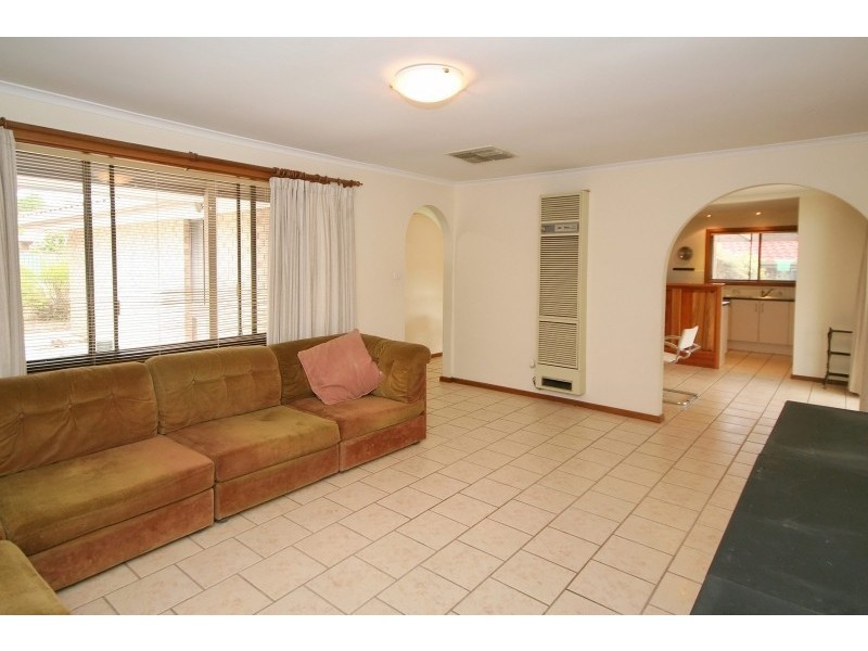 11 Stoneyhill Street, Reynella East SA 5161