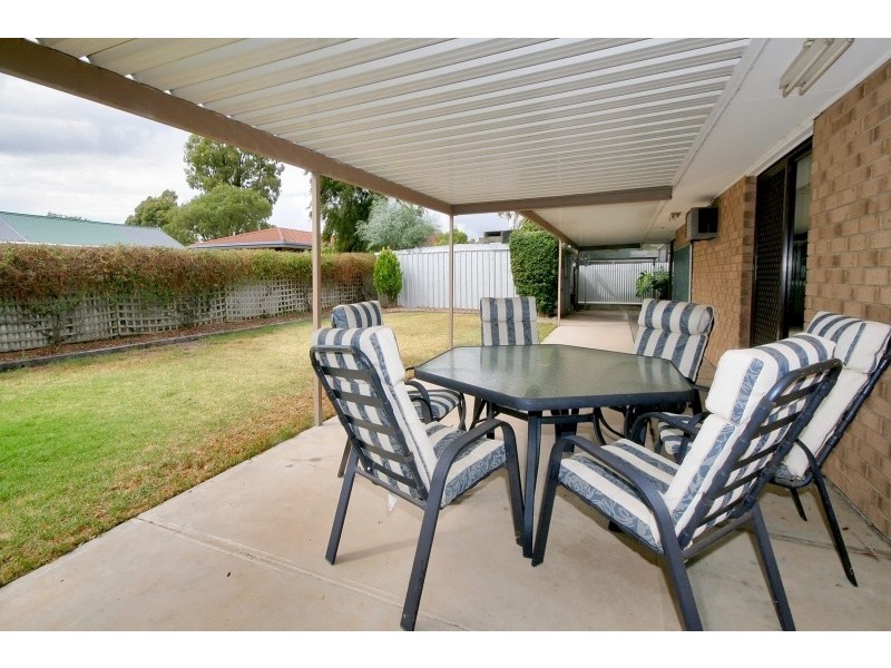 11 Stoneyhill Street, Reynella East SA 5161