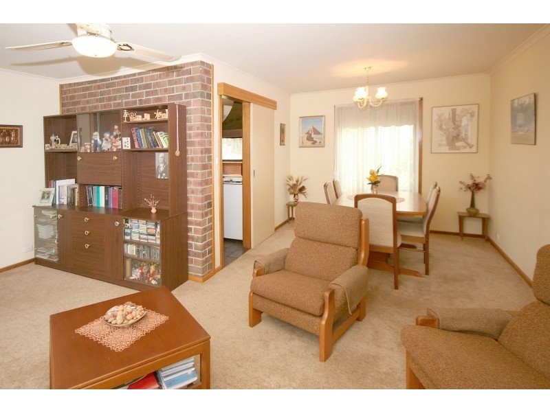 23 Southbound Avenue, Aberfoyle Park SA 5159