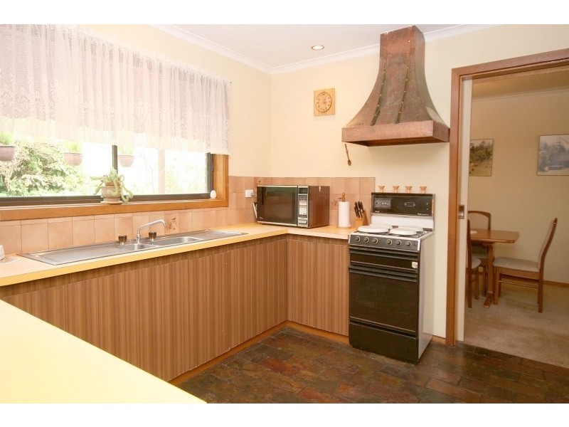 23 Southbound Avenue, Aberfoyle Park SA 5159