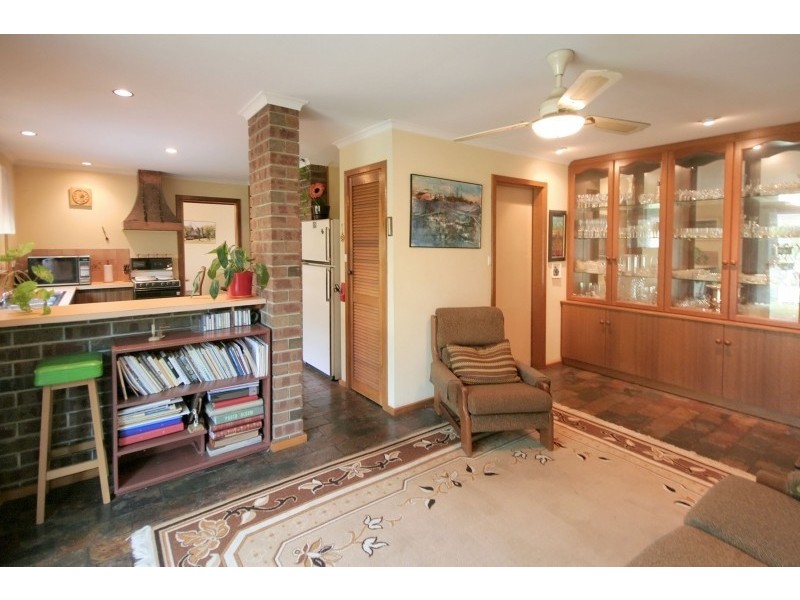 23 Southbound Avenue, Aberfoyle Park SA 5159