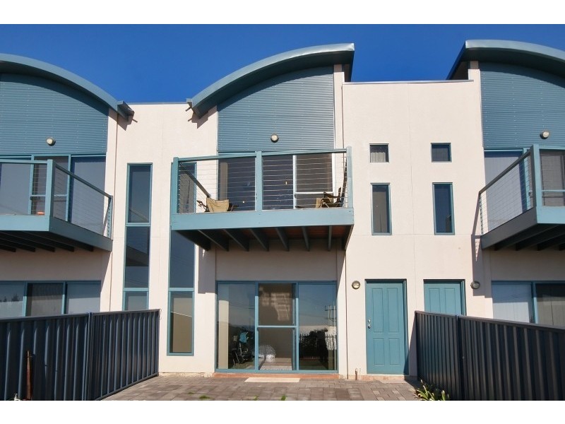 2B St Vincents Avenue, Hallett Cove SA 5158