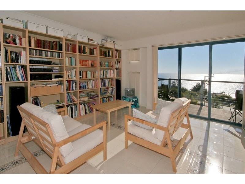 2B St Vincents Avenue, Hallett Cove SA 5158