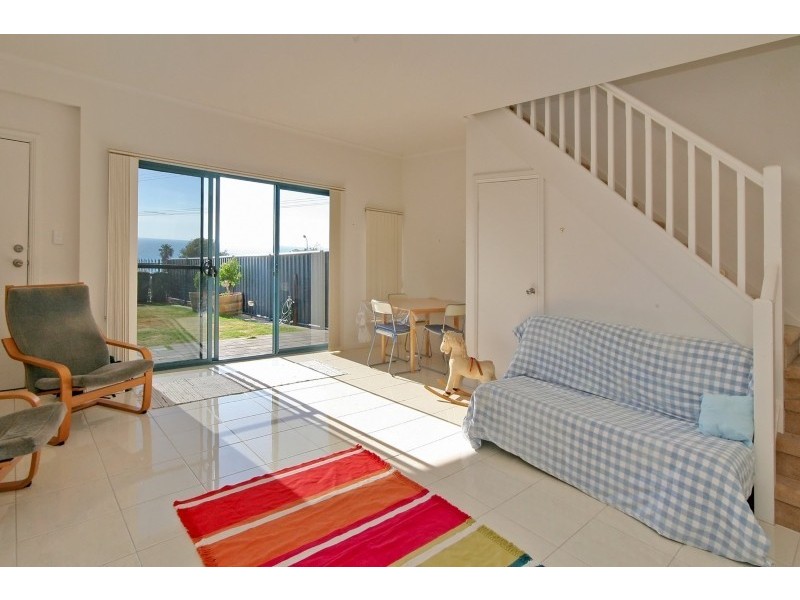 2B St Vincents Avenue, Hallett Cove SA 5158
