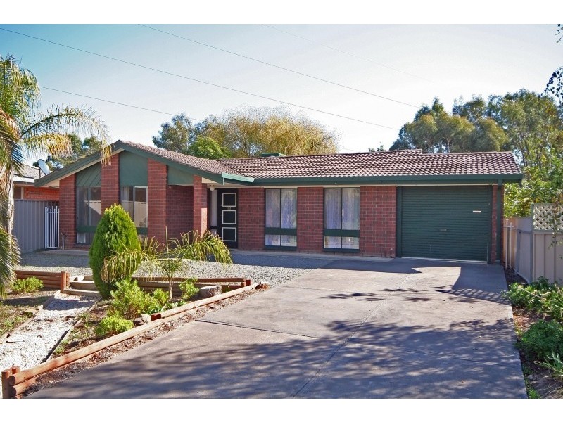 12 Santana Court, Aberfoyle Park SA 5159