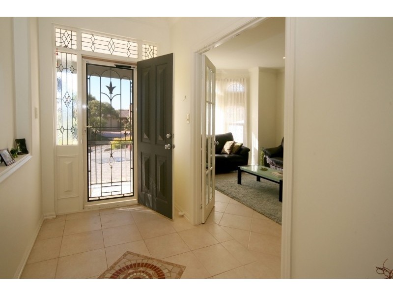 3 Cormorant Avenue, Flagstaff Hill SA 5159