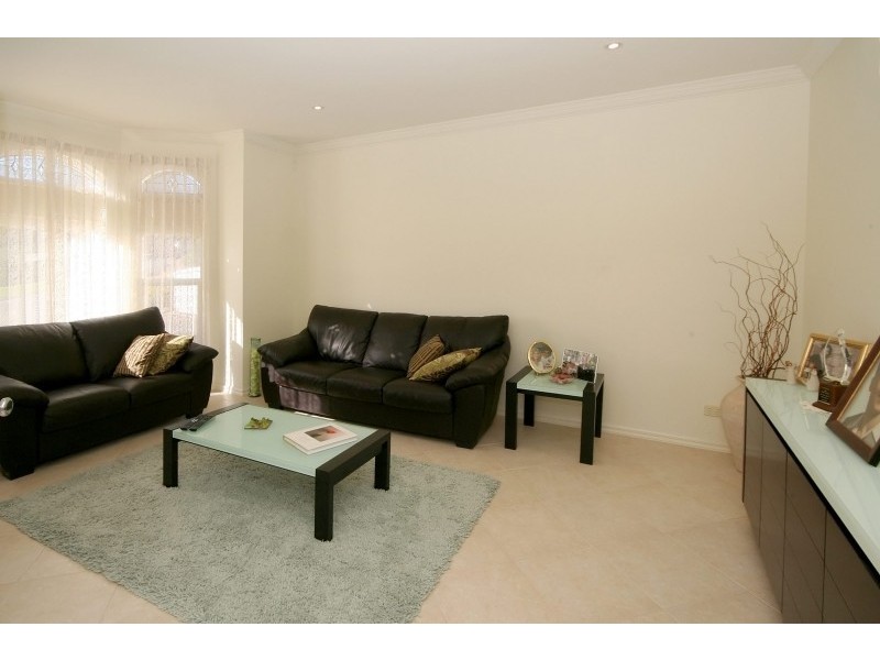 3 Cormorant Avenue, Flagstaff Hill SA 5159