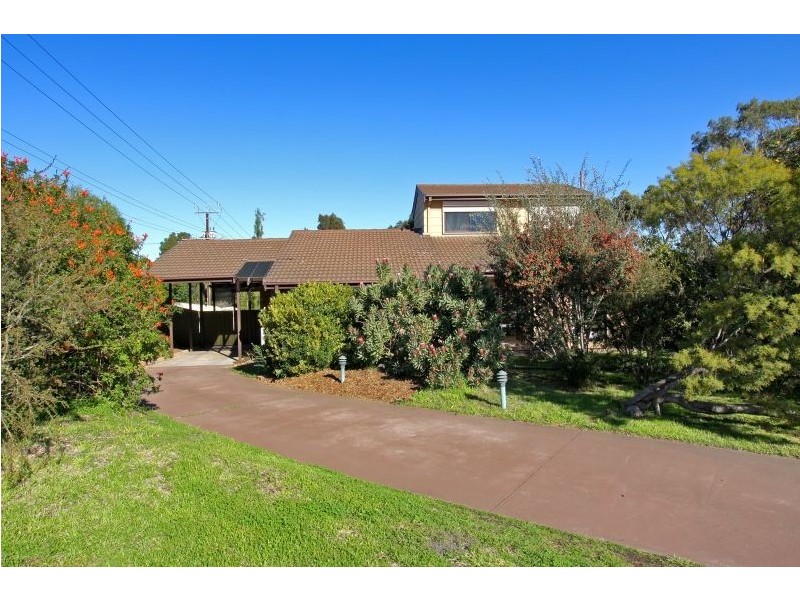 40 Oakridge Road, Aberfoyle Park SA 5159