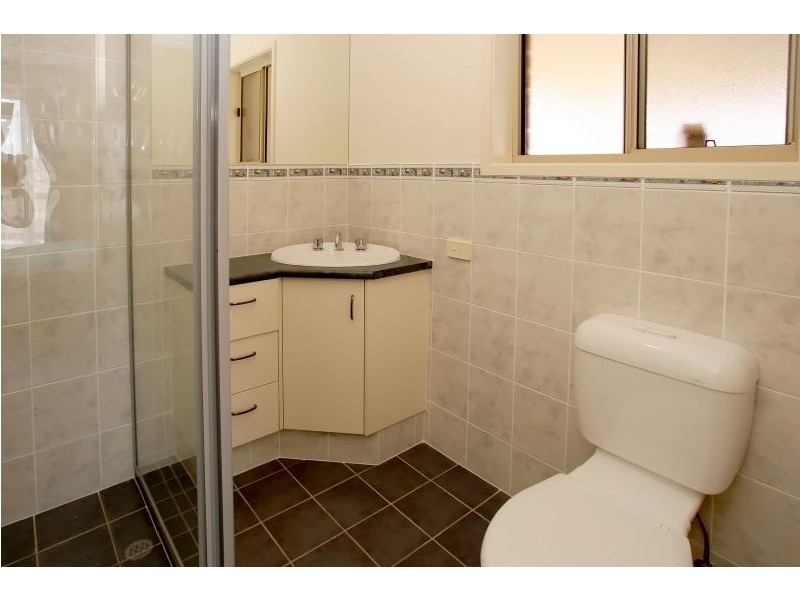 8 Sameden Drive, Noarlunga Downs SA 5168