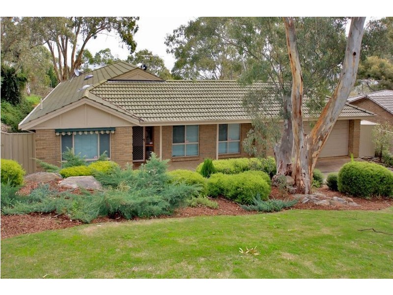 9 Mt Malvern Road, Aberfoyle Park SA 5159