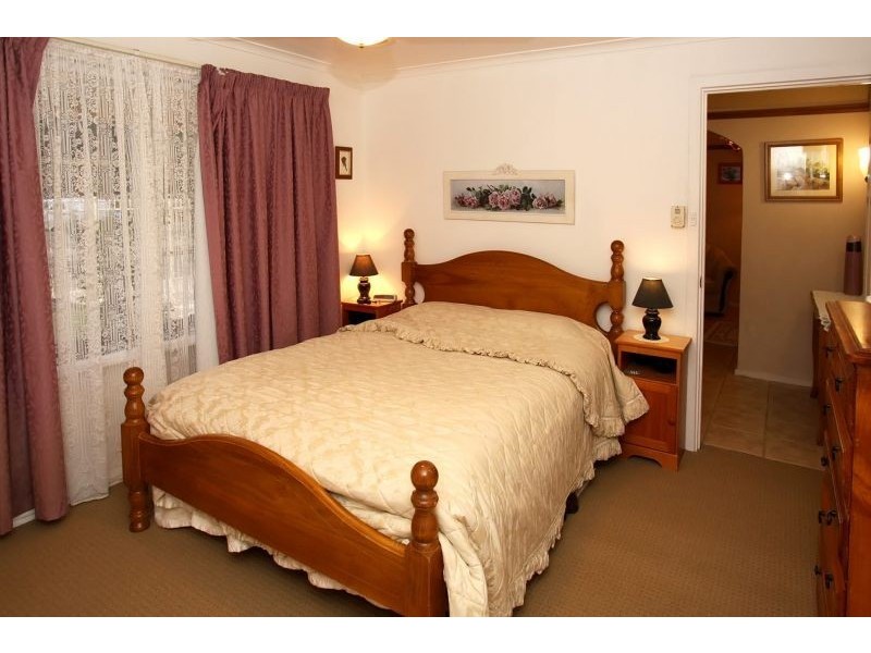 22 Carrickalinga Boulevard, Aberfoyle Park SA 5159