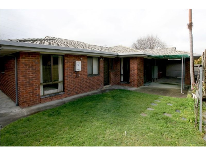 1 Sarepta Court, Flagstaff Hill SA 5159