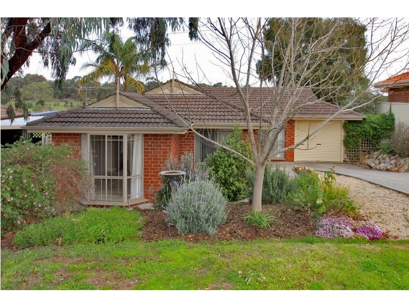 28 Torresan Crescent, Flagstaff Hill SA 5159