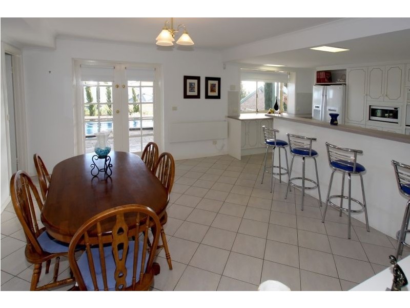 7 Willow Way, Aberfoyle Park SA 5159