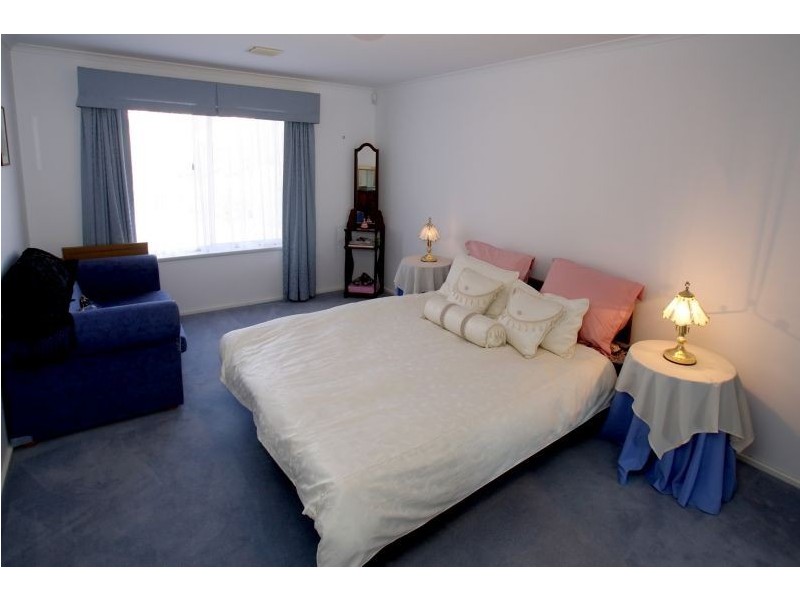 7 Willow Way, Aberfoyle Park SA 5159