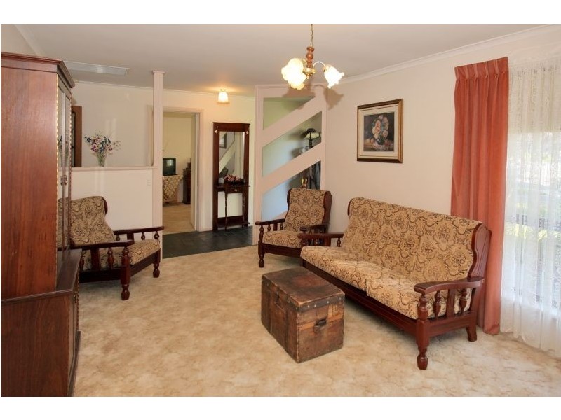 2 Sarepta Court, Flagstaff Hill SA 5159