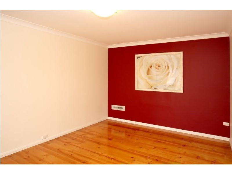 28 Amberly Drive, Happy Valley SA 5159