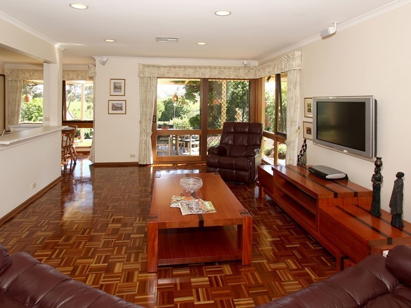 44 Kingfisher Circuit, Flagstaff Hill SA 5159