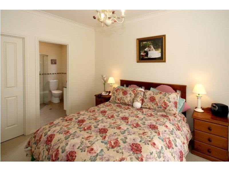 6 The Walk, Coromandel Valley SA 5051