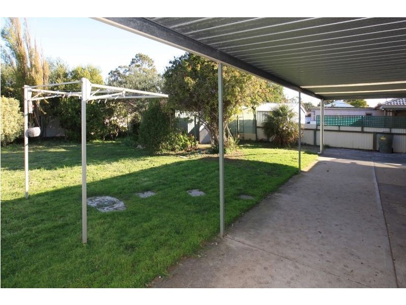 18 Causby Avenue, Morphett Vale SA 5162