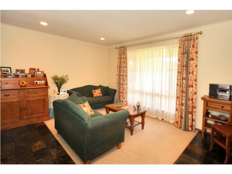 2 Sargent Court, Happy Valley SA 5159