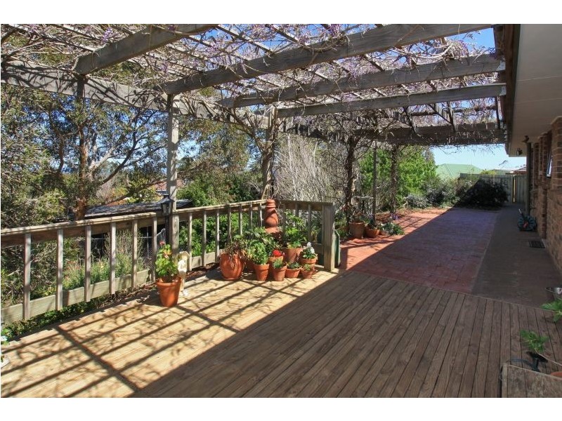 2 Sargent Court, Happy Valley SA 5159