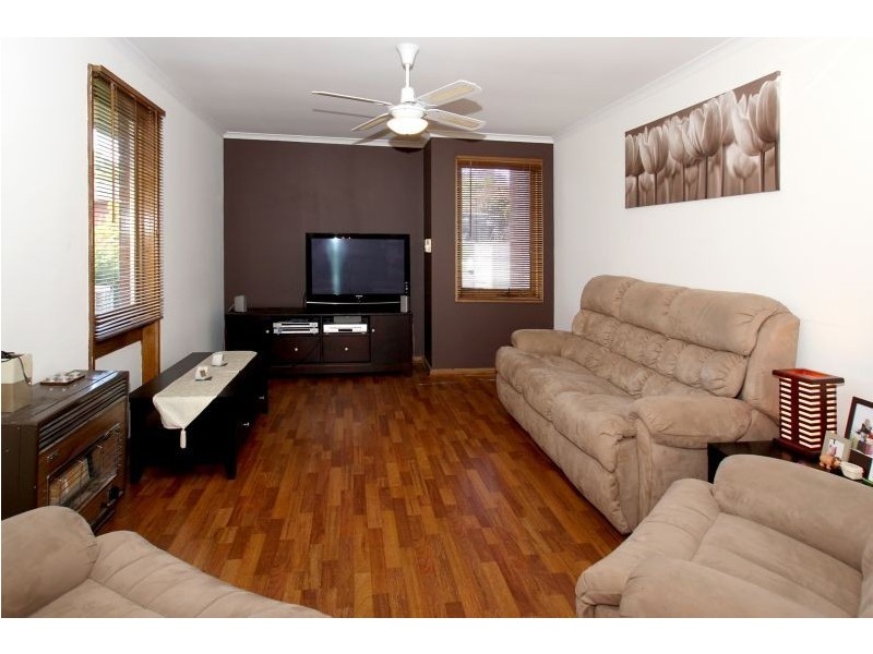 16 Owen Court, Christie Downs SA 5164