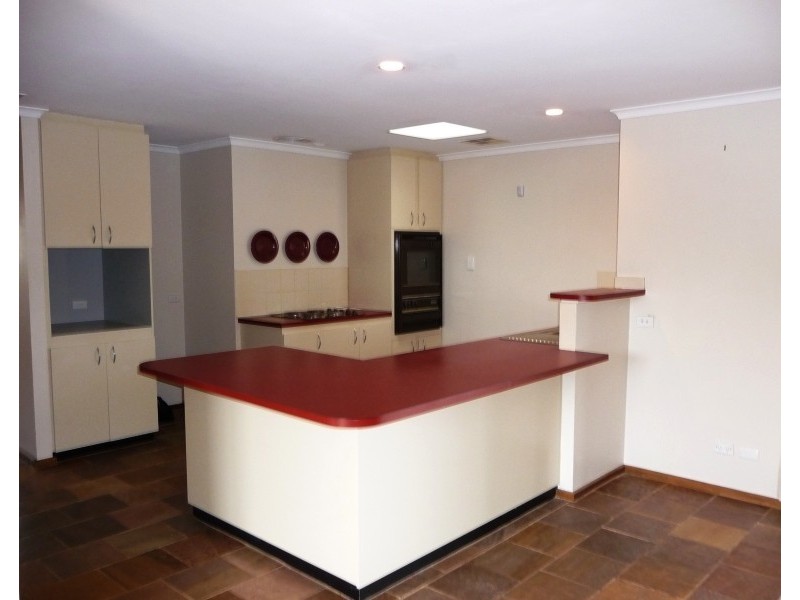 7 Buttercup Grove, Morphett Vale SA 5162